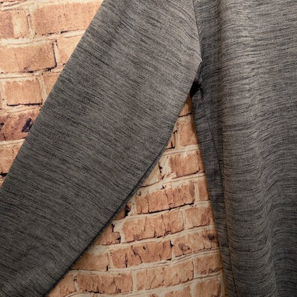 NHL Blackhawks Men's Pullover 1/4 Zip Size Small - Picture 9 of 13